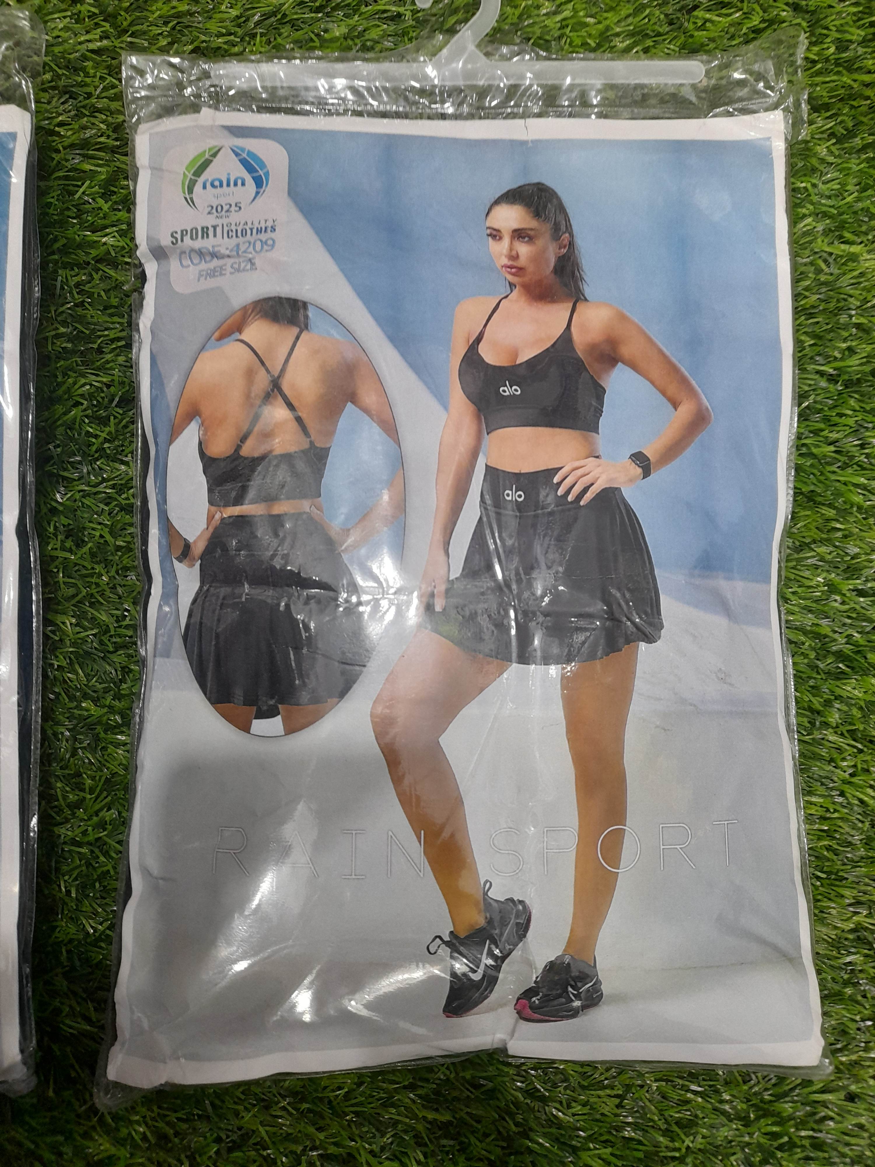 ست ورزشی نیمتنه دامنی زنانه مشکی و سرمه ای فری سایز با تخفیف ویژه😍✅️