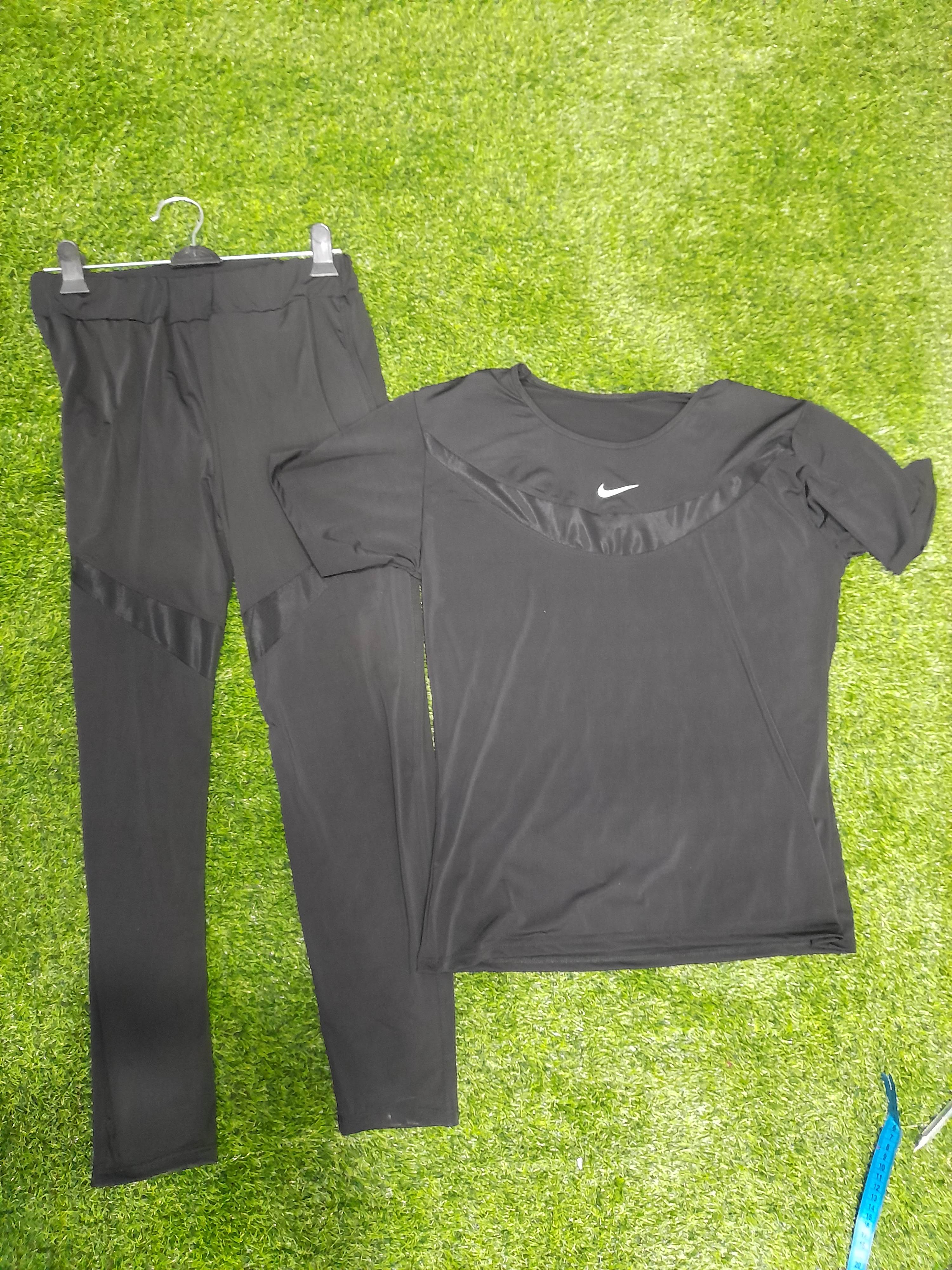 تیشرت لگ زنانه مشکی فری سایز خارجی با تخفیف ویژه😍✅️