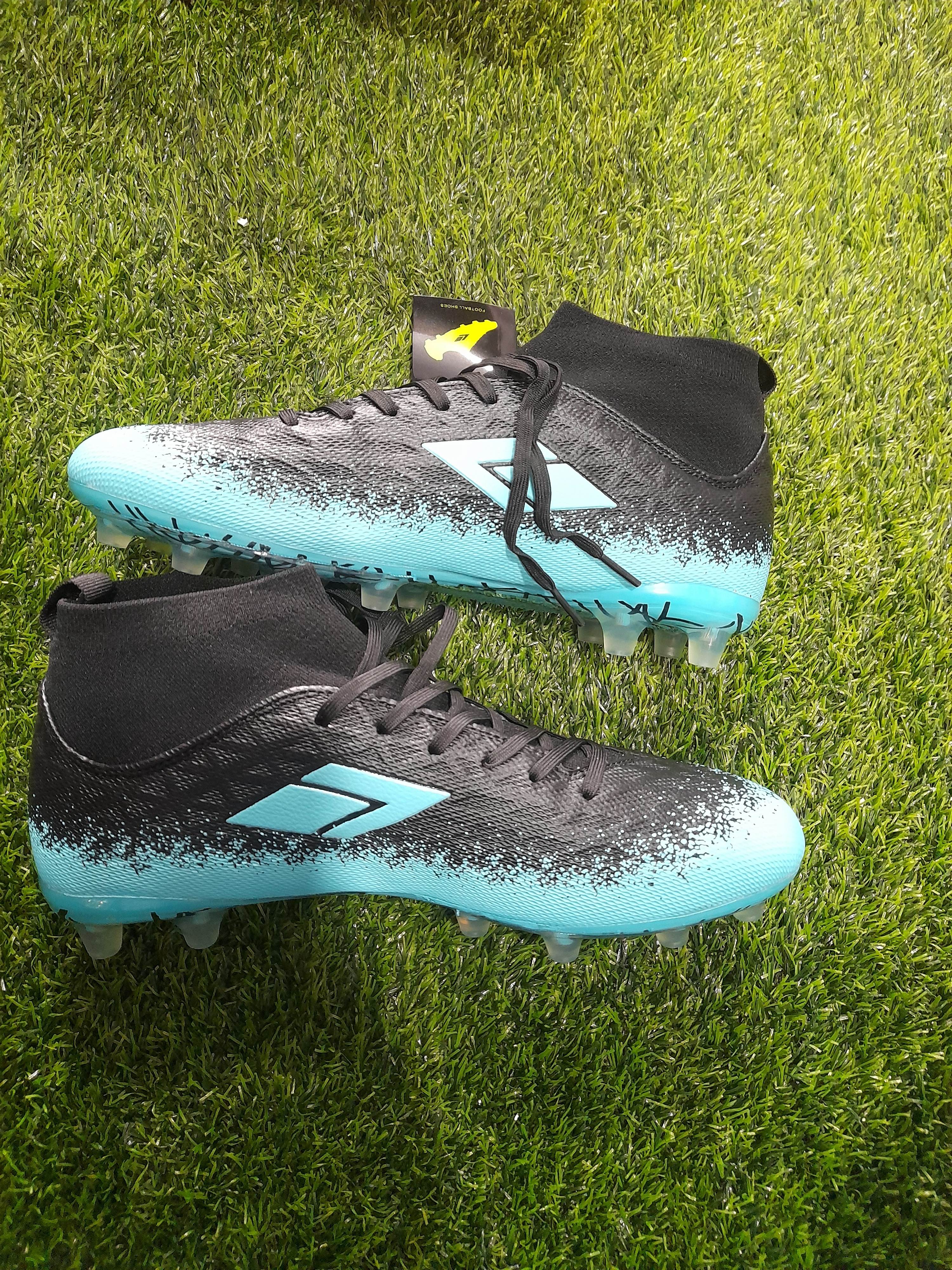 کفش چمن هایکپی خارجی برند دیفنو جورابی سایز ۴۰ تا ۴۵ با تخفیف ویژه😍✅️