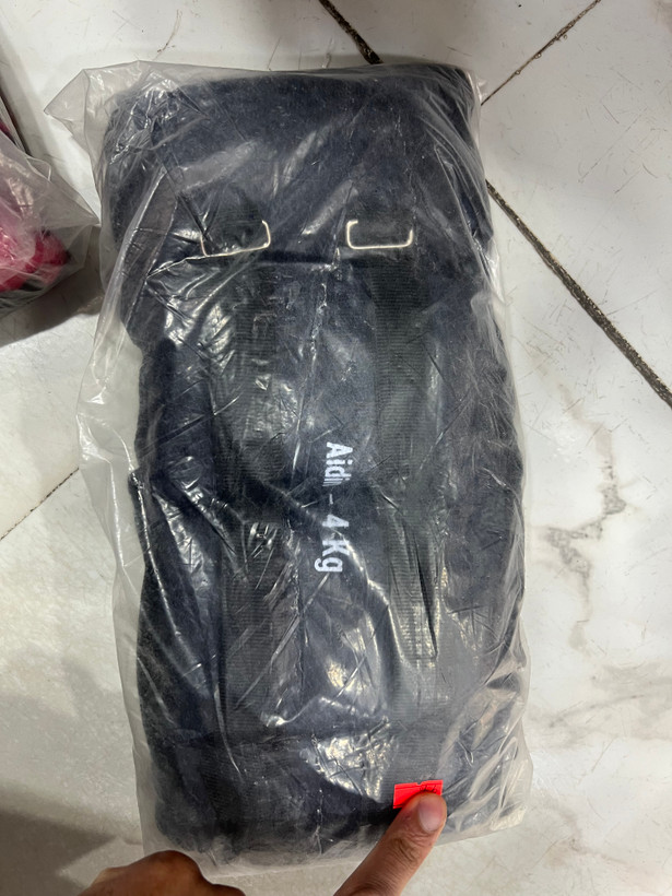وزنه شنی پا از یکم نیم کیلو تا ۴ کیلو
